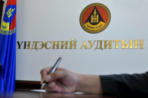 77 иргэн сонгуульд нэр дэвшихээр мөрийн хөтөлбөрөө хүргүүлжээ